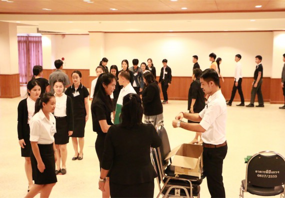 ภาพกิจกรรม พิธีซ้อมรับพระราชทานปริญญาบัตร ประจำปี 2559 วันที่ 4 มกราคม 2560