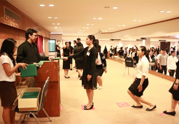 ภาพกิจกรรม พิธีซ้อมรับพระราชทานปริญญาบัตร ประจำปี 2559 วันที่ 4 มกราคม 2560