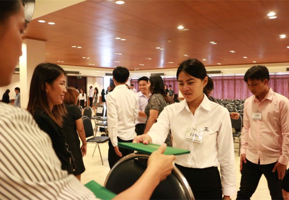 ภาพกิจกรรม พิธีซ้อมรับพระราชทานปริญญาบัตร ประจำปี 2559 วันที่ 4 มกราคม 2560