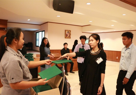 ภาพกิจกรรม พิธีซ้อมรับพระราชทานปริญญาบัตร ประจำปี 2559 วันที่ 4 มกราคม 2560