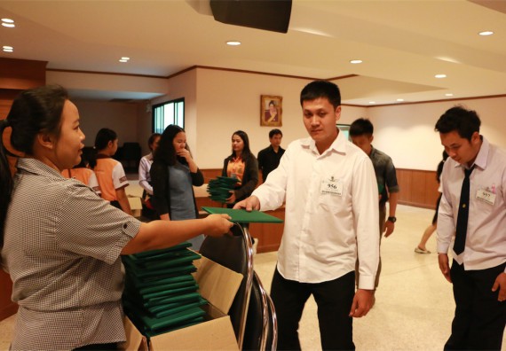 ภาพกิจกรรม พิธีซ้อมรับพระราชทานปริญญาบัตร ประจำปี 2559 วันที่ 4 มกราคม 2560