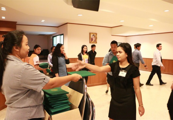 ภาพกิจกรรม พิธีซ้อมรับพระราชทานปริญญาบัตร ประจำปี 2559 วันที่ 4 มกราคม 2560