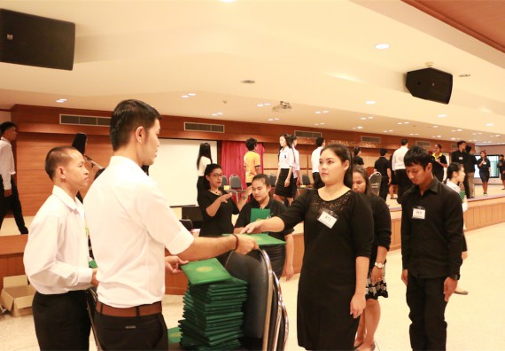 ภาพกิจกรรม พิธีซ้อมรับพระราชทานปริญญาบัตร ประจำปี 2559 วันที่ 4 มกราคม 2560