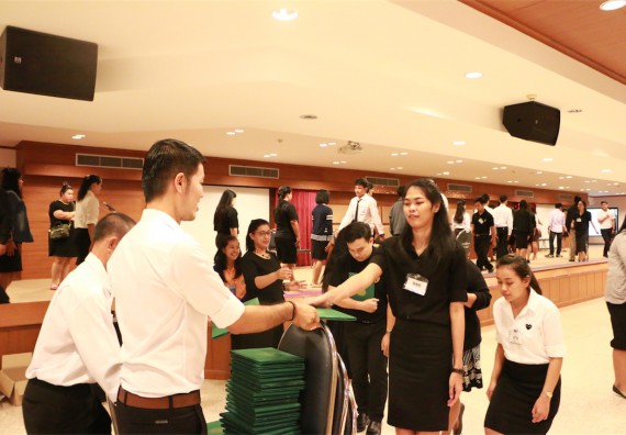 ภาพกิจกรรม พิธีซ้อมรับพระราชทานปริญญาบัตร ประจำปี 2559 วันที่ 4 มกราคม 2560