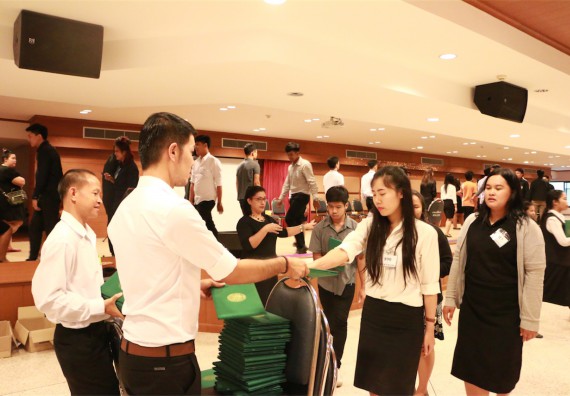 ภาพกิจกรรม พิธีซ้อมรับพระราชทานปริญญาบัตร ประจำปี 2559 วันที่ 4 มกราคม 2560