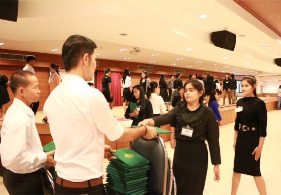 ภาพกิจกรรม พิธีซ้อมรับพระราชทานปริญญาบัตร ประจำปี 2559 วันที่ 4 มกราคม 2560