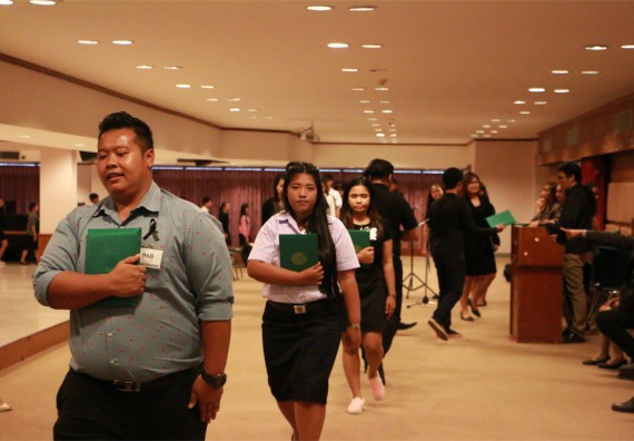 ภาพกิจกรรม พิธีซ้อมรับพระราชทานปริญญาบัตร ประจำปี 2559 วันที่ 4 มกราคม 2560