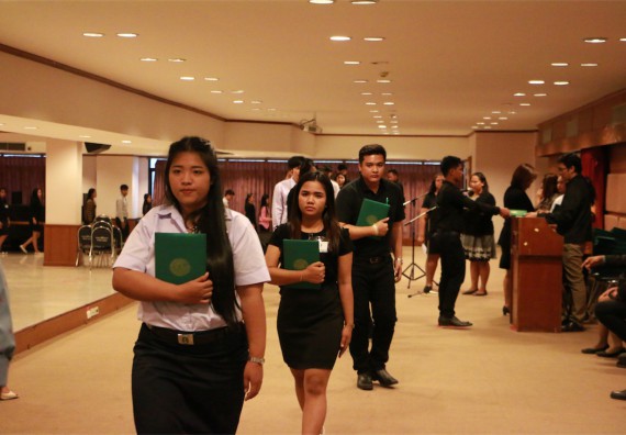 ภาพกิจกรรม พิธีซ้อมรับพระราชทานปริญญาบัตร ประจำปี 2559 วันที่ 4 มกราคม 2560