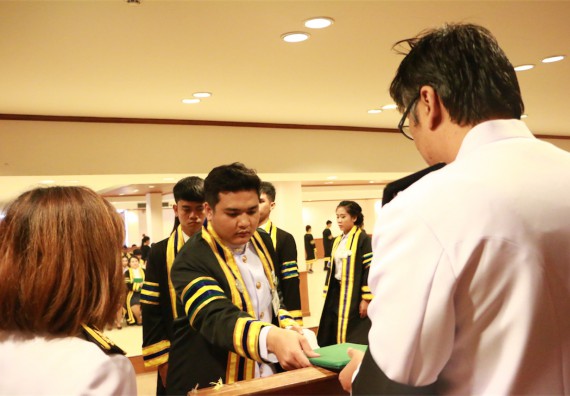 ภาพกิจกรรม พิธีซ้อมรับพระราชทานปริญญาบัตร ประจำปี 2559 วันที่ 5 มกราคม 2560