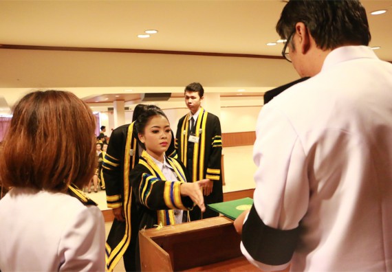 ภาพกิจกรรม พิธีซ้อมรับพระราชทานปริญญาบัตร ประจำปี 2559 วันที่ 5 มกราคม 2560