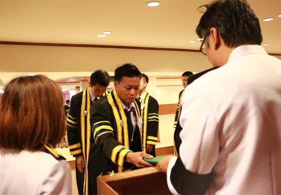 ภาพกิจกรรม พิธีซ้อมรับพระราชทานปริญญาบัตร ประจำปี 2559 วันที่ 5 มกราคม 2560