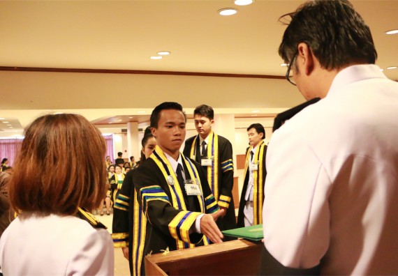 ภาพกิจกรรม พิธีซ้อมรับพระราชทานปริญญาบัตร ประจำปี 2559 วันที่ 5 มกราคม 2560