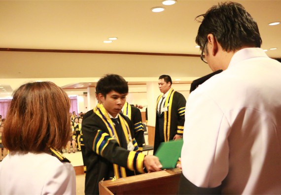 ภาพกิจกรรม พิธีซ้อมรับพระราชทานปริญญาบัตร ประจำปี 2559 วันที่ 5 มกราคม 2560