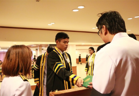 ภาพกิจกรรม พิธีซ้อมรับพระราชทานปริญญาบัตร ประจำปี 2559 วันที่ 5 มกราคม 2560