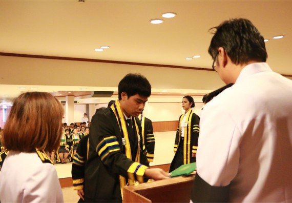 ภาพกิจกรรม พิธีซ้อมรับพระราชทานปริญญาบัตร ประจำปี 2559 วันที่ 5 มกราคม 2560