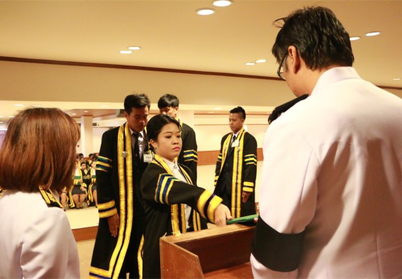 ภาพกิจกรรม พิธีซ้อมรับพระราชทานปริญญาบัตร ประจำปี 2559 วันที่ 5 มกราคม 2560