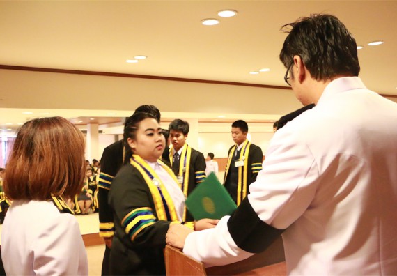 ภาพกิจกรรม พิธีซ้อมรับพระราชทานปริญญาบัตร ประจำปี 2559 วันที่ 5 มกราคม 2560