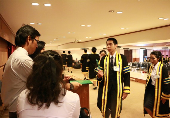 ภาพกิจกรรม พิธีซ้อมรับพระราชทานปริญญาบัตร ประจำปี 2559 วันที่ 5 มกราคม 2560