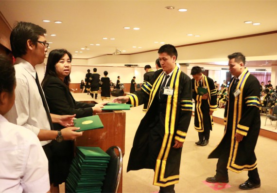 ภาพกิจกรรม พิธีซ้อมรับพระราชทานปริญญาบัตร ประจำปี 2559 วันที่ 5 มกราคม 2560