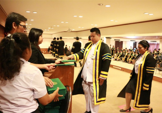 ภาพกิจกรรม พิธีซ้อมรับพระราชทานปริญญาบัตร ประจำปี 2559 วันที่ 5 มกราคม 2560