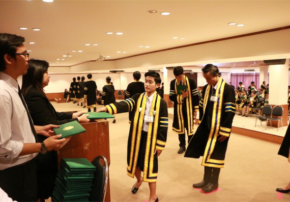 ภาพกิจกรรม พิธีซ้อมรับพระราชทานปริญญาบัตร ประจำปี 2559 วันที่ 5 มกราคม 2560