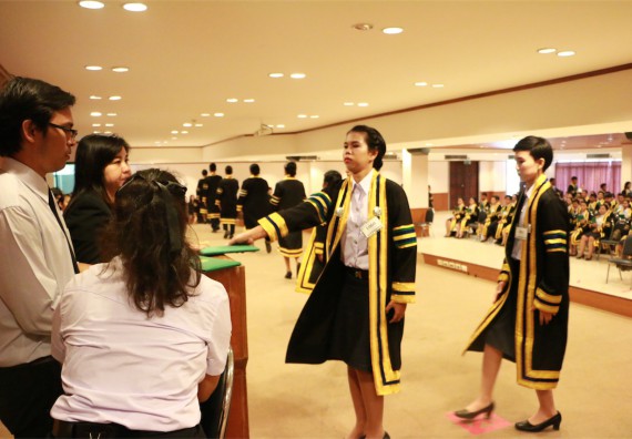 ภาพกิจกรรม พิธีซ้อมรับพระราชทานปริญญาบัตร ประจำปี 2559 วันที่ 5 มกราคม 2560