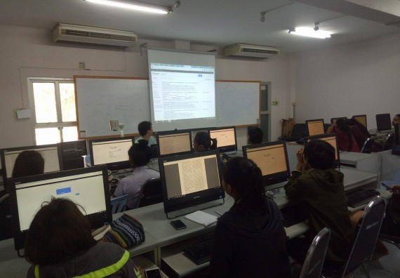 ภาพกิจกรรม โปรแกรมวิชาเคมี อบรมการใช้โปรแกรม software ทางเคมีและการสืบค้น