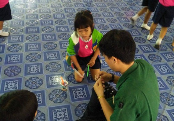 ภาพกิจกรรม คณะวิทยาศาสตร์และเทคโนโลยี จัดการอบรมเชิงปฏิบัติการ ค่ายวิทยาศาสตร์น้อย | โรงเรียนบ้านไตรตรึงษ์