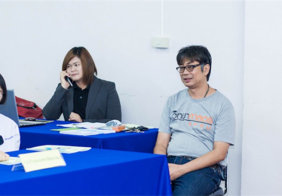 ภาพกิจกรรม โปรแกรมวิชาเคมี จัดการอบรมเชิงปฏิบัติการ เรื่อง การทำโครงงานวิทยาศาสตร์ สาขาเคมี