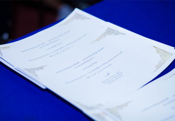 ภาพกิจกรรม โปรแกรมวิชาเคมี จัดการอบรมเชิงปฏิบัติการ เรื่อง การทำโครงงานวิทยาศาสตร์ สาขาเคมี