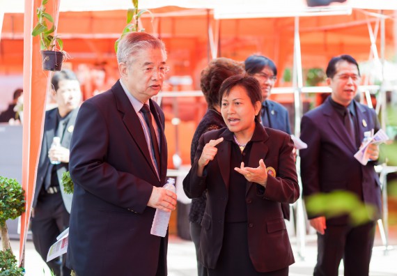 ภาพกิจกรรม นิทรรศการราชภัฏกำแพงเพชรวิชาการครั้งที่ ๑๓ | ศาสตร์พระราชา สู่การพัฒนาอย่างยั่งยืน