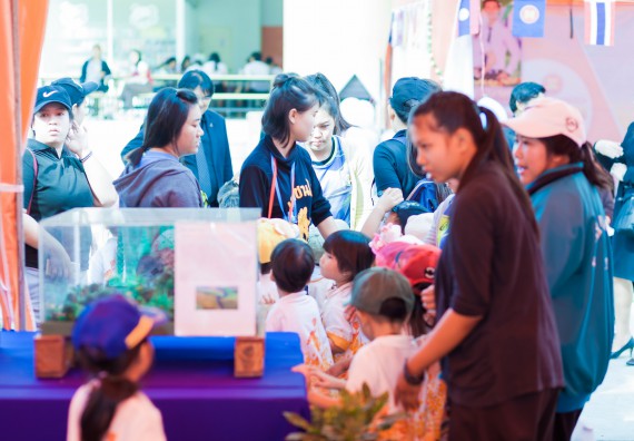 ภาพกิจกรรม นิทรรศการราชภัฏกำแพงเพชรวิชาการครั้งที่ ๑๓ | ศาสตร์พระราชา สู่การพัฒนาอย่างยั่งยืน