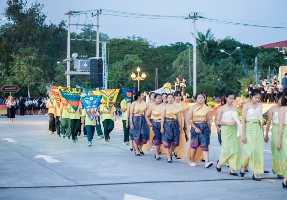 ภาพกิจกรรม คณะวิทยาศาสตร์และเทคโนโลยี เข้าร่วมพิธีเปิดการแสดงดนตรีและนาฎศิลป์นานาชาติ ครั้งที่ 7 