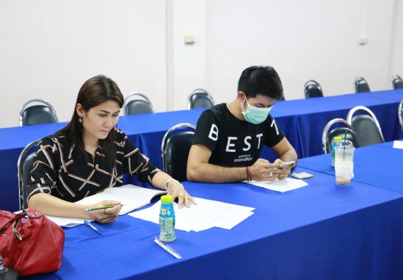 ภาพกิจกรรม คณะวิทยาศาสตร์และเทคโนโลยี จัดการประชุม เรื่อง ค่ายวิทยาศาสตร์