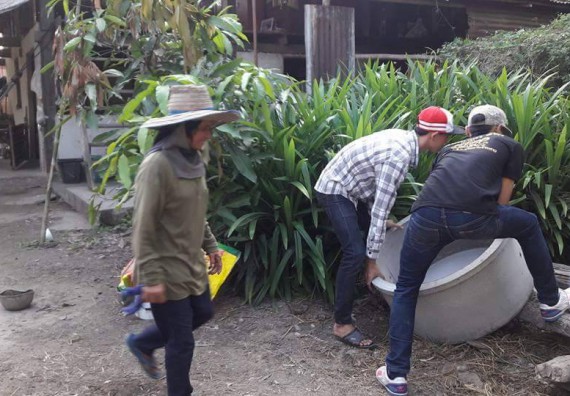 ภาพกิจกรรม โปรแกรมวิชาชีววิทยา ได้จัดกิจกรรมประชุมกลุ่มเกษตรกรสำรวจความต้องการชาวบ้านในการเลี้ยงไส้เดือน