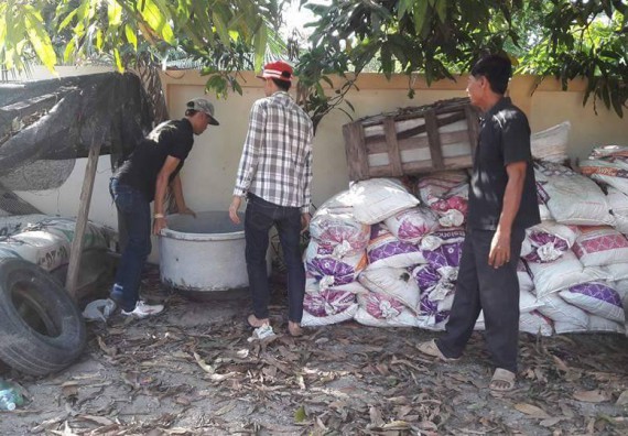 ภาพกิจกรรม โปรแกรมวิชาชีววิทยา ได้จัดกิจกรรมประชุมกลุ่มเกษตรกรสำรวจความต้องการชาวบ้านในการเลี้ยงไส้เดือน