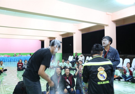 ภาพกิจกรรม โปรแกรมวิชาฟิสิกส์ จัดค่ายดาราศาสตร์สัญจร ปีที่ 4