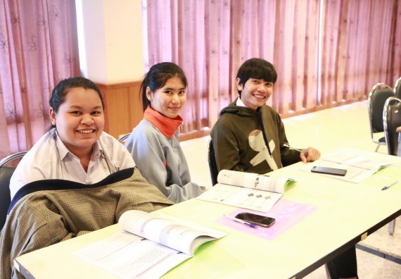 ภาพกิจกรรม ศูนย์วิทยาศาสตร์และวิทยาศาสตร์ประยุกต์ จัดการอบรมเชิงปฏิบัติการการพัฒนาทักษะทางวิทยาศาสตร์