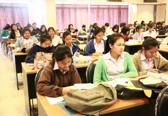 ภาพกิจกรรม ศูนย์วิทยาศาสตร์และวิทยาศาสตร์ประยุกต์ จัดการอบรมเชิงปฏิบัติการการพัฒนาทักษะทางวิทยาศาสตร์