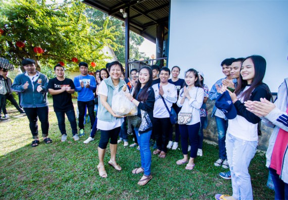 ภาพกิจกรรม โครงการอบรมเชิงปฏิบัติการค่ายอาสาบำเพ็ญประโยชน์ส่งเสริมสุขภาพ เสริมสร้างคุณธรรมจริยธรรมและบูรณาการเรียนรู้เพื่อทำนุบำรุงศิลปวัฒนธรรม ครั้งที่ 3