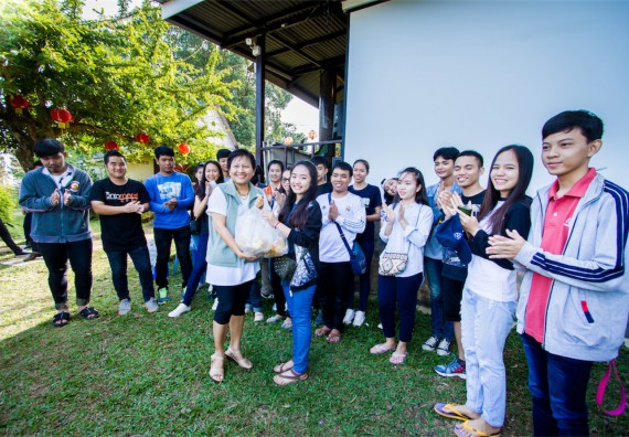 ภาพกิจกรรม โครงการอบรมเชิงปฏิบัติการค่ายอาสาบำเพ็ญประโยชน์ส่งเสริมสุขภาพ เสริมสร้างคุณธรรมจริยธรรมและบูรณาการเรียนรู้เพื่อทำนุบำรุงศิลปวัฒนธรรม ครั้งที่ 3