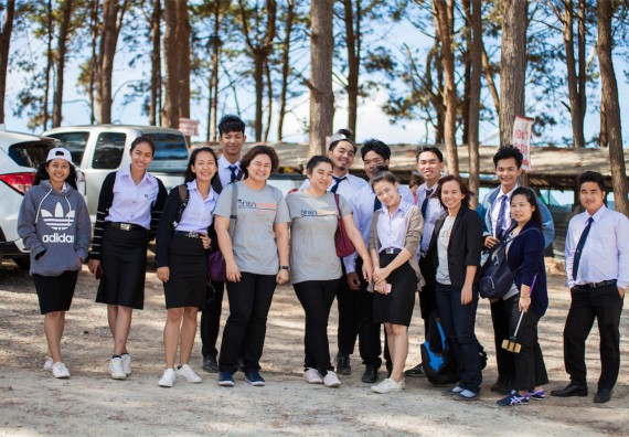 ภาพกิจกรรม โครงการอบรมเชิงปฏิบัติการค่ายอาสาบำเพ็ญประโยชน์ส่งเสริมสุขภาพ เสริมสร้างคุณธรรมจริยธรรมและบูรณาการเรียนรู้เพื่อทำนุบำรุงศิลปวัฒนธรรม ครั้งที่ 3