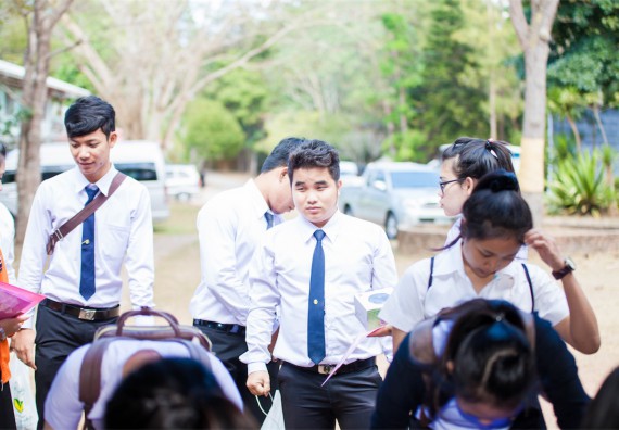 ภาพกิจกรรม โครงการอบรมเชิงปฏิบัติการค่ายอาสาบำเพ็ญประโยชน์ส่งเสริมสุขภาพ เสริมสร้างคุณธรรมจริยธรรมและบูรณาการเรียนรู้เพื่อทำนุบำรุงศิลปวัฒนธรรม ครั้งที่ 3