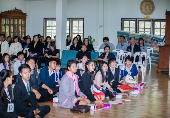 ภาพกิจกรรม โครงการอบรมเชิงปฏิบัติการค่ายอาสาบำเพ็ญประโยชน์ส่งเสริมสุขภาพ เสริมสร้างคุณธรรมจริยธรรมและบูรณาการเรียนรู้เพื่อทำนุบำรุงศิลปวัฒนธรรม ครั้งที่ 3