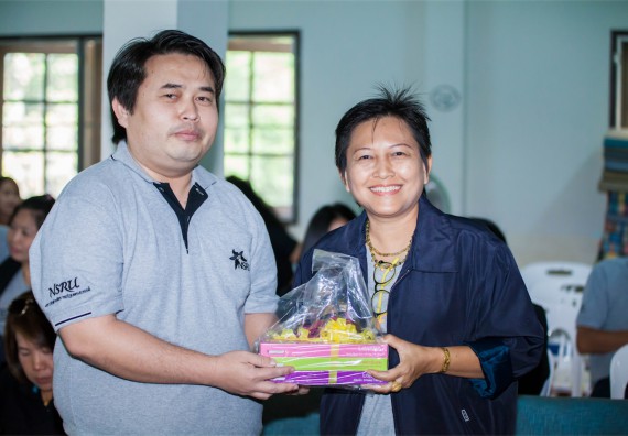 ภาพกิจกรรม โครงการอบรมเชิงปฏิบัติการค่ายอาสาบำเพ็ญประโยชน์ส่งเสริมสุขภาพ เสริมสร้างคุณธรรมจริยธรรมและบูรณาการเรียนรู้เพื่อทำนุบำรุงศิลปวัฒนธรรม ครั้งที่ 3