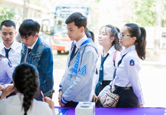 ภาพกิจกรรม โครงการอบรมเชิงปฏิบัติการค่ายอาสาบำเพ็ญประโยชน์ส่งเสริมสุขภาพ เสริมสร้างคุณธรรมจริยธรรมและบูรณาการเรียนรู้เพื่อทำนุบำรุงศิลปวัฒนธรรม ครั้งที่ 3