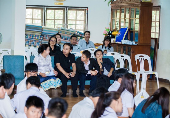 ภาพกิจกรรม โครงการอบรมเชิงปฏิบัติการค่ายอาสาบำเพ็ญประโยชน์ส่งเสริมสุขภาพ เสริมสร้างคุณธรรมจริยธรรมและบูรณาการเรียนรู้เพื่อทำนุบำรุงศิลปวัฒนธรรม ครั้งที่ 3