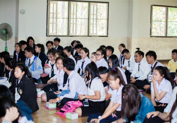 ภาพกิจกรรม โครงการอบรมเชิงปฏิบัติการค่ายอาสาบำเพ็ญประโยชน์ส่งเสริมสุขภาพ เสริมสร้างคุณธรรมจริยธรรมและบูรณาการเรียนรู้เพื่อทำนุบำรุงศิลปวัฒนธรรม ครั้งที่ 3