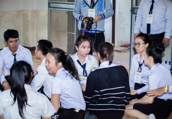 ภาพกิจกรรม โครงการอบรมเชิงปฏิบัติการค่ายอาสาบำเพ็ญประโยชน์ส่งเสริมสุขภาพ เสริมสร้างคุณธรรมจริยธรรมและบูรณาการเรียนรู้เพื่อทำนุบำรุงศิลปวัฒนธรรม ครั้งที่ 3