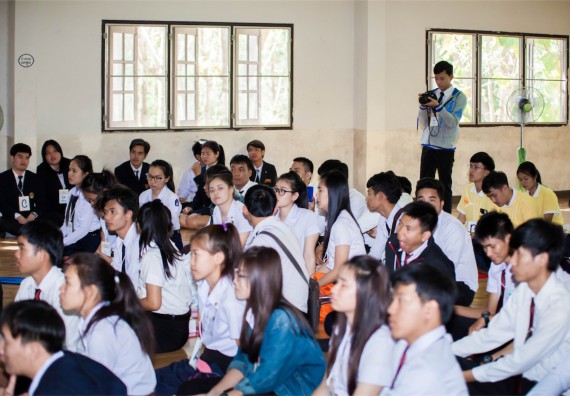 ภาพกิจกรรม โครงการอบรมเชิงปฏิบัติการค่ายอาสาบำเพ็ญประโยชน์ส่งเสริมสุขภาพ เสริมสร้างคุณธรรมจริยธรรมและบูรณาการเรียนรู้เพื่อทำนุบำรุงศิลปวัฒนธรรม ครั้งที่ 3